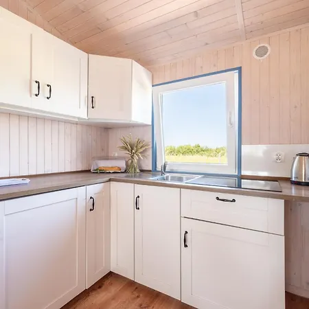 Bursztynowa Przystan - Nad Morzem