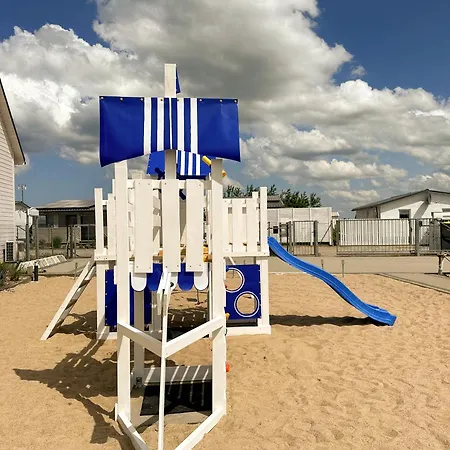 Feriehus Bursztynowa Przystan - Nad Morzem Darłowo